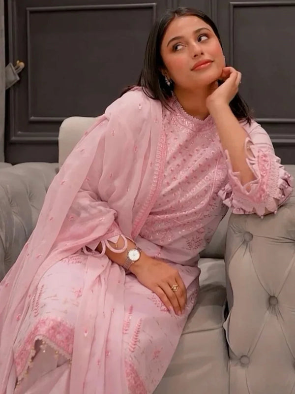 3PC EMBROIDERED LUXURY LAWN SUIT
