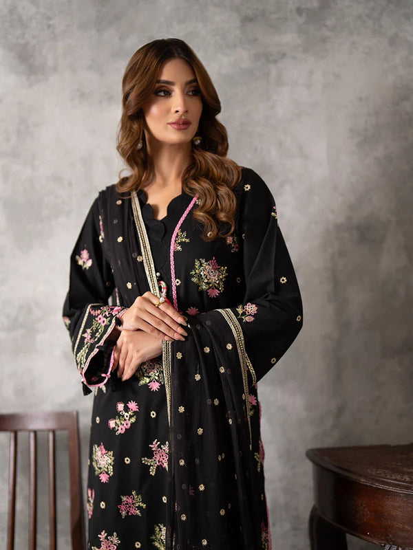 3PCS EMBROIDERED LUXURY LAWN UNSTITCHED SUIT